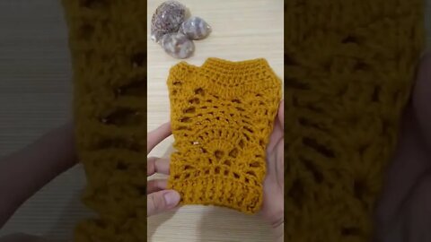 How To Make A Crochet Fingerless Gloves #shorts