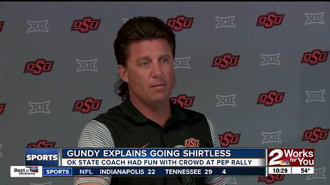 Mike Gundy goes shirtless at Oklahoma State Homecoming Pep Rally