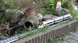 Garden railway upgrade Lego train 60051 around the pond