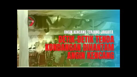 Detik-detik Angin Kencang Terjang Tenda Kondangan Di Jakarta #AnginKencang #TendaKondangan