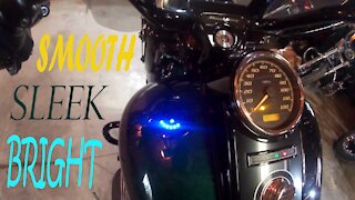 2021 Harley Road King Special Snake Venom flush mount fuel gauge & gas cap install - Random Garage