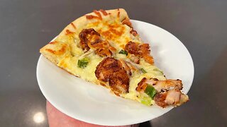 JAPANESE FRIED CHICKEN PIZZA | Chicken Karaage (Weirdoughs)