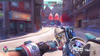 first time playing zarya after second ban double bubble is way too broken