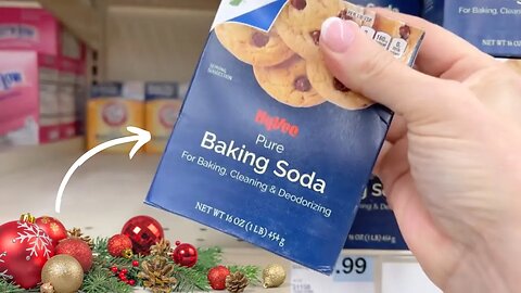 Baking soda for Christmas decor? This is GENIUS!