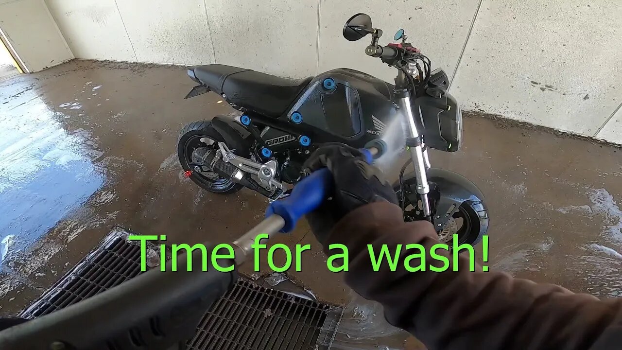 2022 Honda GromMotovlog 096Washing the Grom