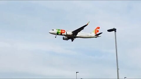 TAP Air Portugal TP1352 Airbus A320-251N landing at LHR London Heathrow Airport UK. Plane Spotting