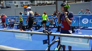 SOUTH AFRICA - Cape Town - Discovery World Cup Triathlon (Video) (NYZ)