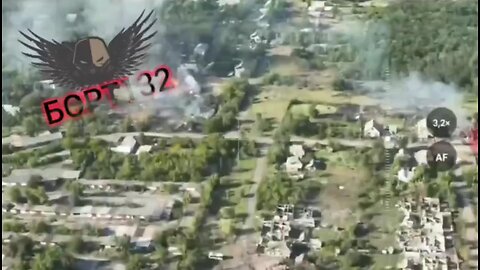 Russian drone strikes Ukrainian infantry group in Pivnichne.