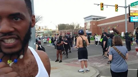 BLM & ANTIFA blocking traffic and threatening people.