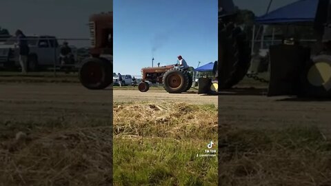 Stock Farmall 450 Diesel 4 Cylinder sound vs 4bt Cummins Powered Farmall M turbo diesel 100hp+