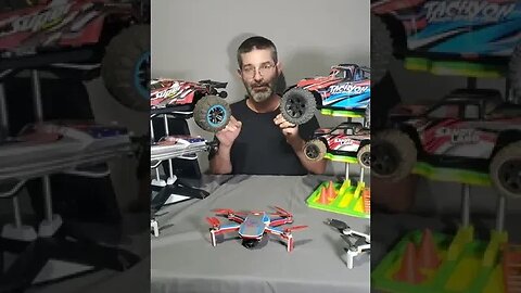 FREE CHRISTMAS GIVE AWAY!! Custom Lightning Stand for RC cars