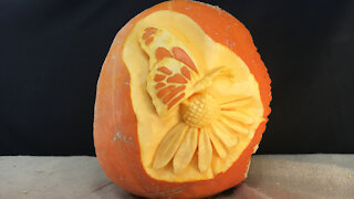 Squashcarver 'Butterfly and Flower' 3D-pumpkin carving time-lapse