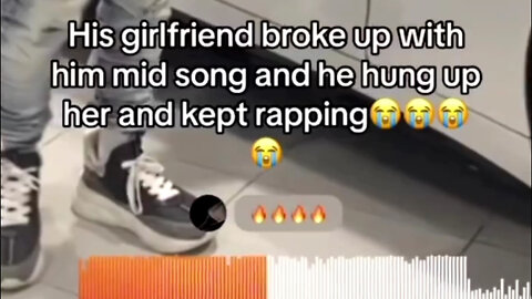 SoundCloud rapper's gf breaks up with him mid song