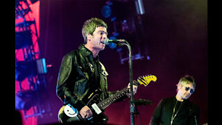 Noel Gallagher's doesn't know if his mother is mad for his music