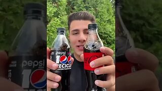 COLA VS PEPSI - CE VA PLACE MAI MULT? #oguritamica #mancaciosul #mancare #cola #pepsi #suc