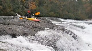 Warwoman Creek Whitewater Kayaking, 2.2 ft