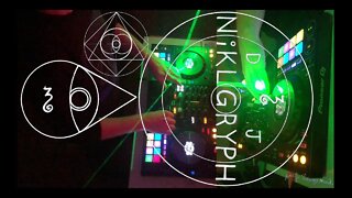 DJ NiKLGRYPH TECHNO MiX Gязεи•&•яэδ•LASξЯs•θи•Tнε•мΐχ