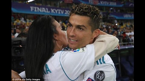 Most Beautiful Football Kisses