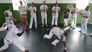 Roda Abalo Capoeira no Espaço Corpo e Arte
