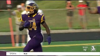 Bellevue West beats Creighton Prep in opener, 27-14.