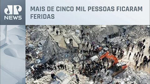 Terremoto de magnitude 7,9 deixa mais de 1,6 mil mortos na Turquia e na Síria