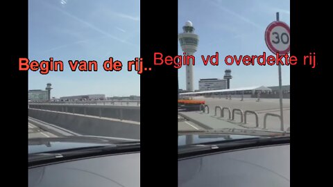 GIGA rijen op Schiphol. 19 Juli 2022