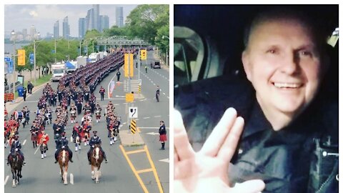 Toronto Is Paying Tribute To The Officer Who Was Killed In The Line Of Duty (PHOTOS)`