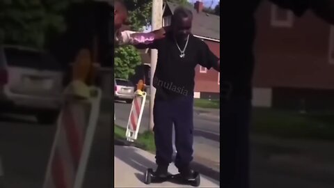 Guy on hover board gets a basketball to the face #memes #lol #shorts #funnyvideos #comedy #vines