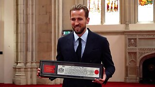 Harry Kane receives the FREEDOM OF THE CITY OF LONDON award