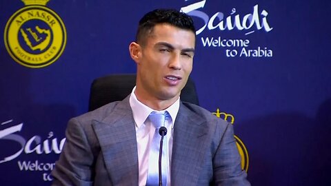 Cristiano Ronaldo confuses Saudi Arabia with SOUTH AFRICA after signing for Al Nassr
