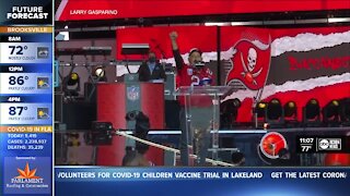 Bucs superfan gets to announce draft pick