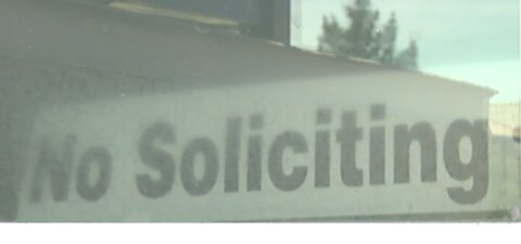 Vegas couple warns of solicitor scam