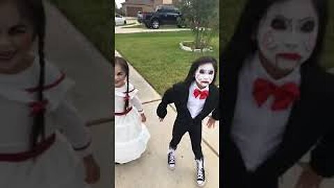 DIY Annabelle costume