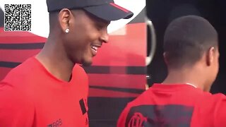 Treino do Flamengo no Chile: Vidal e Erick falam