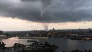 Assustador: Tornado atinge Amsterdam