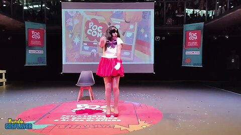 Sailor Mars de Sailor Moon no Concurso Cosplay Lip Sync Challenge na Poc Con 2023