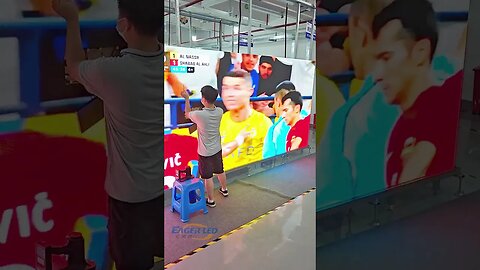 I saw technicians repairing the LED screen! what did you see！ #leddisplay #eagerled #shorts