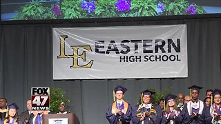 Lansing Eastern students say goodbye to high school, historic building