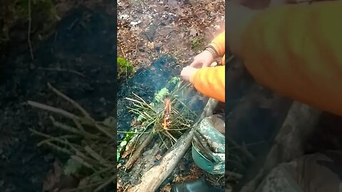 Fire 🔥 with Ferro Rod, Char Cloth and Cotton Balls in Wet Conditions