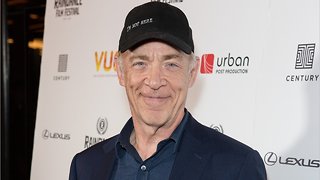 J.K. Simmons Wants To Play Commissioner Gordon Again?