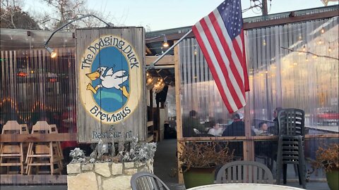 Great Places to Eat, Boerne Tx, The Dodging Duck Brewhaus.