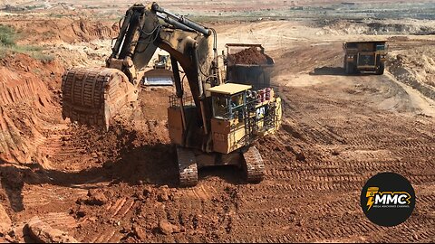 The HUGE 6040 Caterpillar Excavator Loading The Hitachi EH3500 Dumpers