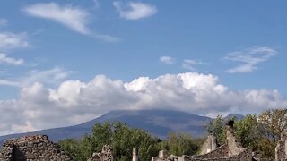 Pompeii VI Vesuvius