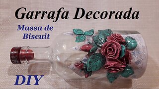 GARRAFA DECORADA COM ROSAS - MASSA DE BISCUIT - @lucibuzo