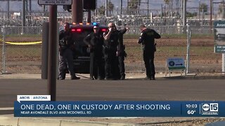 Man dead, one in custody after shooting near Avondale Boulevard and McDowell Road