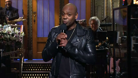 Dave Chappelle on Kanye West, Kyrie Irving, Trump and Ukraine in His Latest SNL Monologue