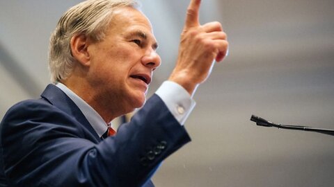 Greg Abbott slams the White House