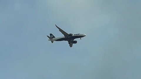 Airbus A320NEO PR-YRD vindo de Belém antes de pousar em Fortaleza(28/02/2020)