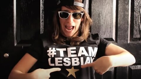 7 Lies Lesbians Tell