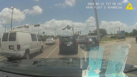 Dallas County Sheriff's Deputy Keith Rose saves child's life in traffic